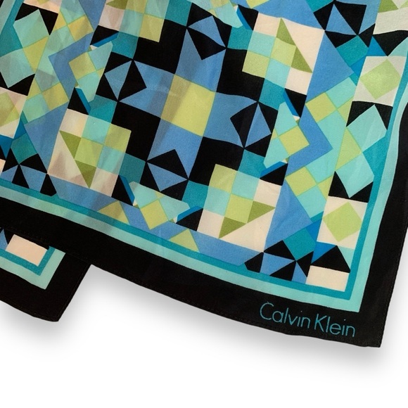 NWOT silk Calvin Klein scarf - Picture 8 of 9